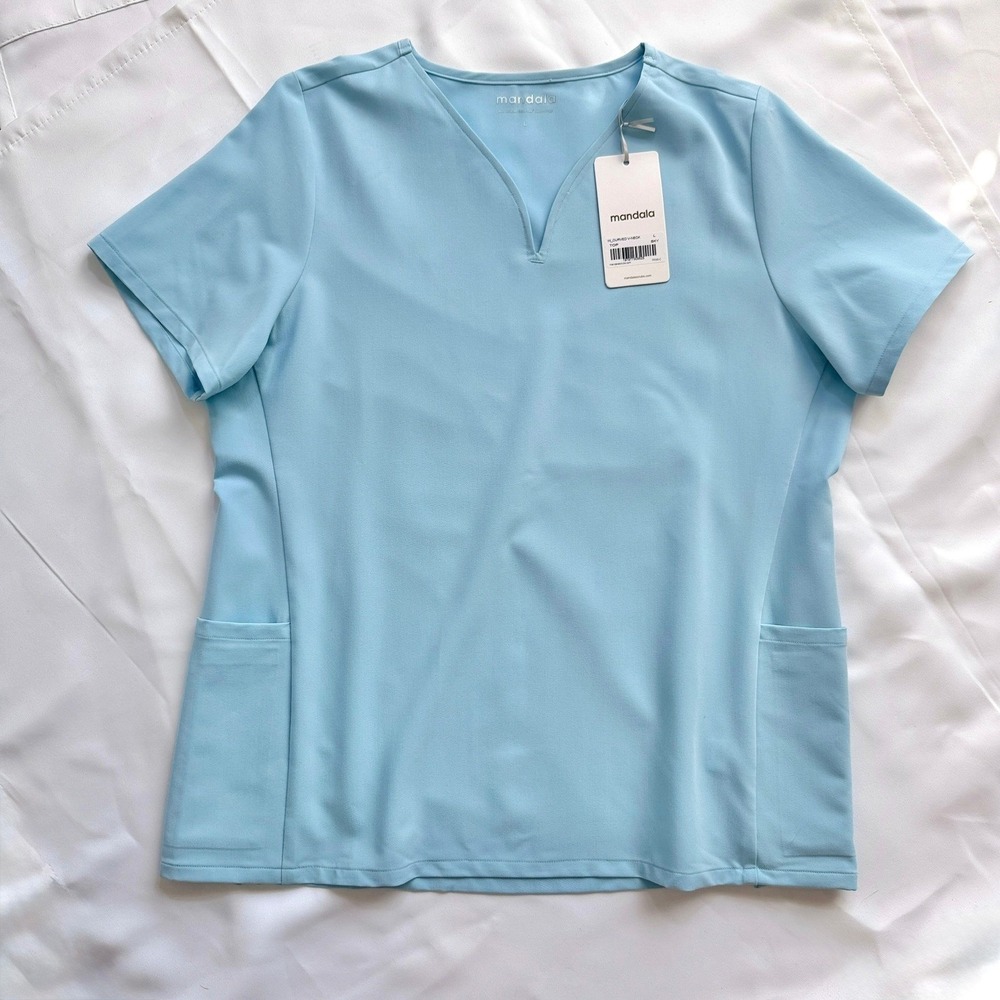 NWT Mandala Curved V-Neck Women's Medical Wear Scrub Top Sky Blue Size L NEW!